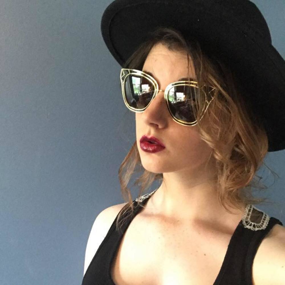 Meet your Posher, Sarah